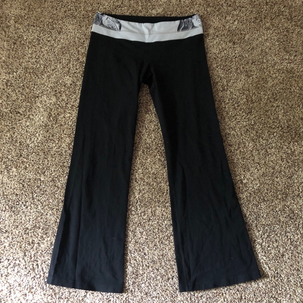 Lululemon Groove Pants 12
